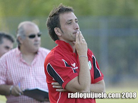 Alberto Iglesias fue cesado ayer como entrenador del primer equipo