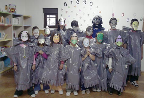 Imagen de los niños participantes en la actividad en Campillo