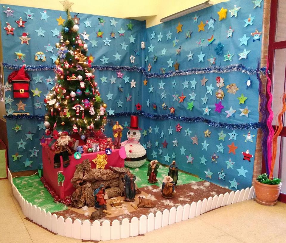 Resultado de imagen de decoracion navideña para colegios