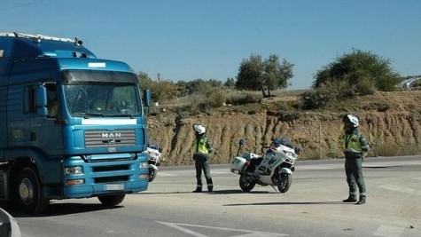 Campaña de control de camiones y furgonetas. Foto clubcamion.com.