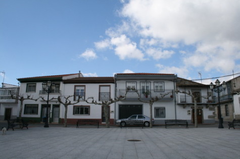 Plaza Mayor de Santibañez de Béjar. Foto ayuntamiento.org.