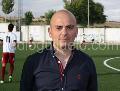 El director deportivo del CD Guijuelo Chema Aragón.