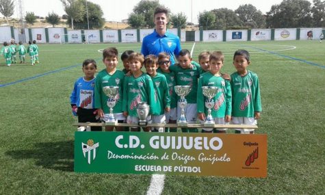 Prebenjamín A del C.D. Guijuelo. Foto Escuela fútbol C.D. Guijuelo D.O.