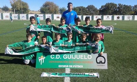 Equipo Benjamín A del C.D. Guijuelo. Foto Escuela Fútbol Guijuelo.