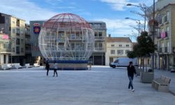 Guijuelo comienza la colocación de los adornos de Navidad