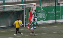 Tropiezo del Guijuelo en casa