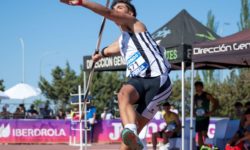 Marcos Vega campeón sub20 en la liga de lanzamientos de invierno