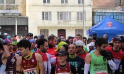 Rui Muga y Verónica Sánchez ganan la XI Media Maratón a Guijuelo